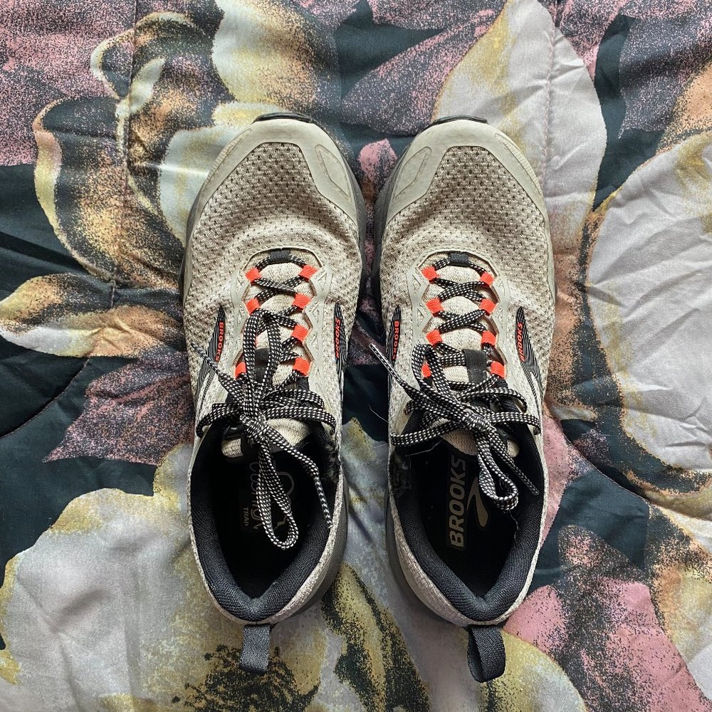 Brooks Divide Trail Running Shoes